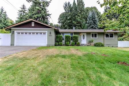 28602 15th Ave S Federal Way, WA 98003