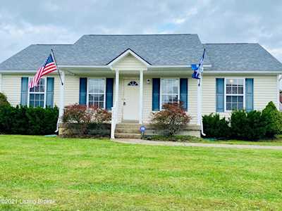 234 Pagoda Ct Shepherdsville, KY 40165
