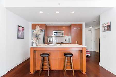 1255 Seymour Street #402 Vancouver, BC V6B 0H1