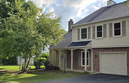 602 College Crossing #31 Rolling Meadows, IL 60008