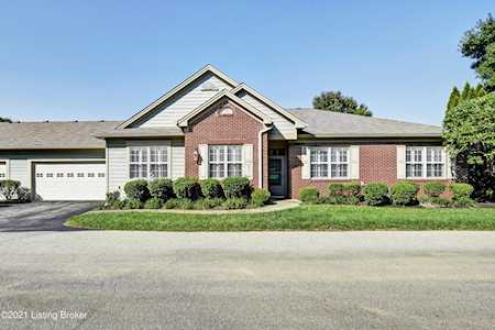 5102 Bucklandbury Ct Louisville, KY 40241