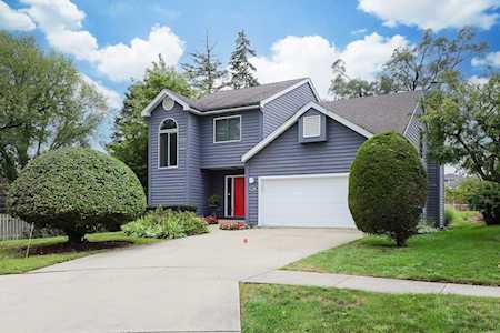 1200 N Pine Ave Arlington Heights, IL 60004
