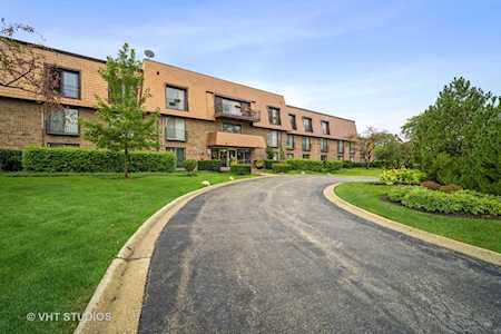 3950 Dundee Rd #206C Northbrook, IL 60062
