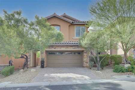 7461 Glimmering Sun Ave Las Vegas, NV 89178