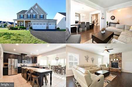 12888 Hoadly Manor Dr Manassas, VA 20112