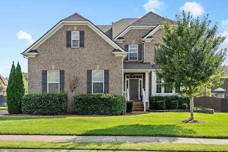 1058 Harvey Springs Dr Spring Hill, TN 37174