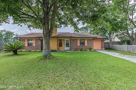 5488 Brentview Ct Jacksonville, FL 32210