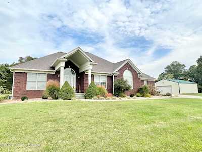 332 Crescent View Dr Shepherdsville, KY 40165