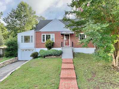 2540 SW Spring Roanoke, VA 24015