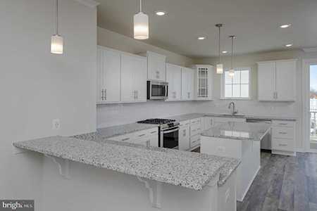 17 Green Dome Place Gaithersburg, MD 20878