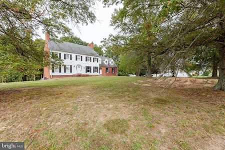 28027 Feather Mechanicsville, MD 20659