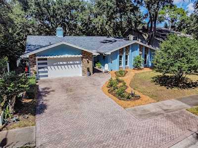 72 Bay Woods Dr Safety Harbor, FL 34695