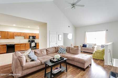 329 S Dorsey Ln Louisville, KY 40223