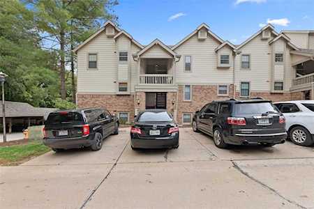 2212 Canyonlands Dr Maryland Heights, MO 63043
