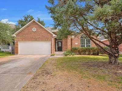6802 La Concha CV Austin, TX 78749