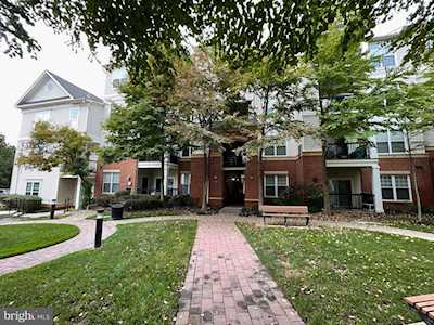 11355 Aristotle Dr #413 Fairfax, VA 22030