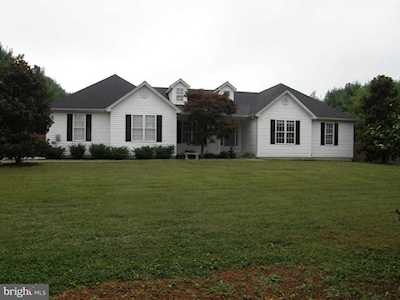 46155 Greens Rest Great Mills, MD 20634