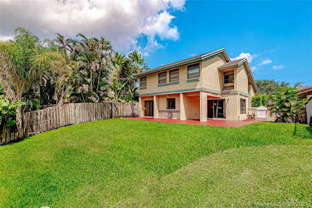 4071 SW 83rd Way Davie, FL 33328