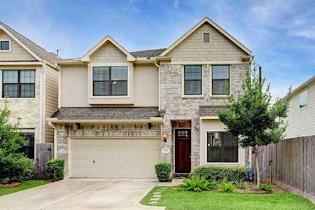 1621 Johanna Dr Houston, TX 77055