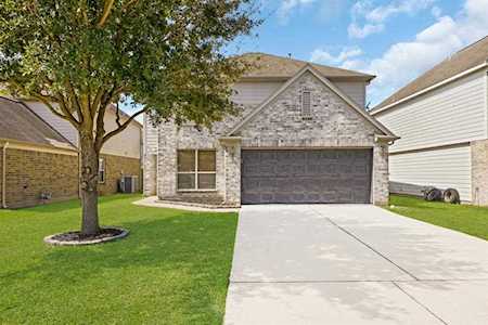 5019 Redwing Brook Trl Katy, TX 77449