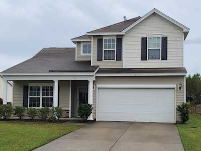 121 Decatur Dr Summerville, SC 29486