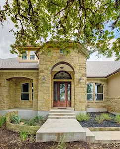 208 Hidden Canyon CV Driftwood, TX 78619