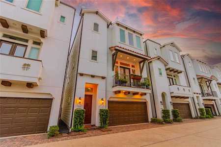 1229 Bonner St Houston, TX 77007