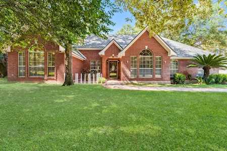 1800 W Carriage Run Conroe, TX 77384