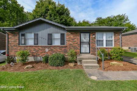 5805 Medtree Pl Louisville, KY 40229