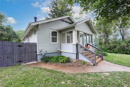 57 Beacon Ave Ferguson, MO 63135