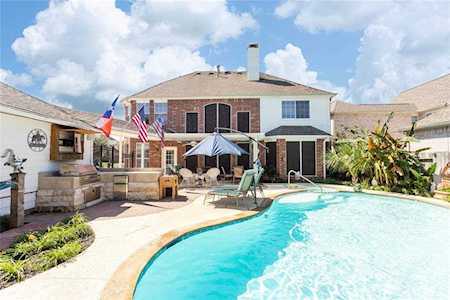 7927 Emerald Haven Dr Sugar Land, TX 77479
