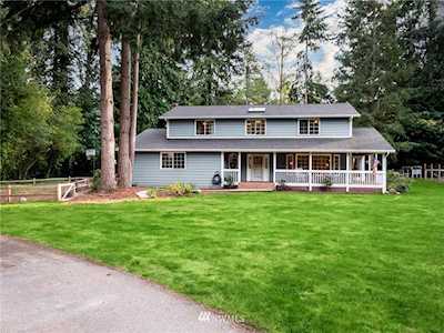 1570 Sitterly Place E Port Orchard, WA 98366