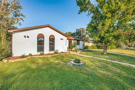 3409 Manchester Drive Garland, TX 75041