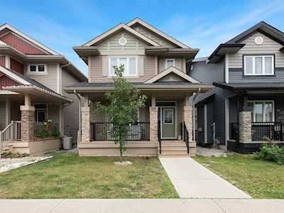 113 Chalifour St Fort Mcmurray, AB T9K 2