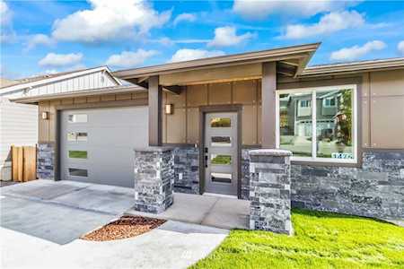 1475 W Gateway Heights Loop Sedro Woolley, WA 98284