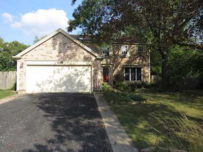 1441 Yosemite Parkway Algonquin, IL 60102