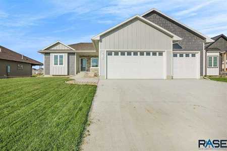 415 S Quartzite Ave Tea, SD 57064