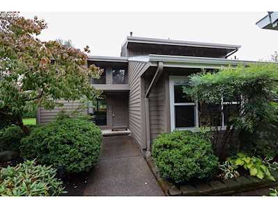 8180 SW Fairway Dr Wilsonville, OR 97070