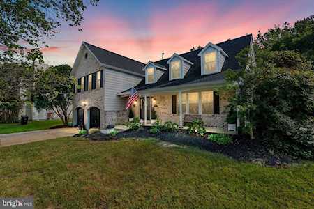 12520 Guinevere Rd Glenn Dale, MD 20769