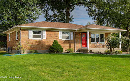9005 Dorrance Dr Louisville, KY 40258