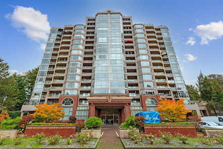 1327 E Keith Road #1705 North Vancouver, BC V7J 3T5