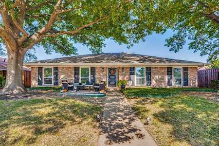 2605 Stonemoss Drive Plano, TX 75075