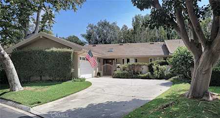 2719 Vista Umbrosa Newport Beach, CA 92660