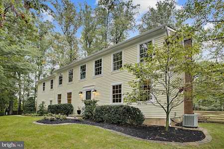 10652 Chadwell Ct Great Falls, VA 22066