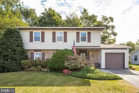 1711 Fallsway Dr Crofton, MD 21114