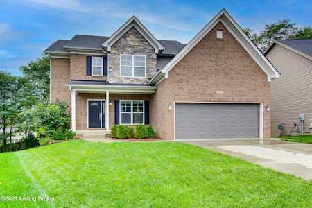 4001 Emerald Spring Pl Louisville, KY 40245