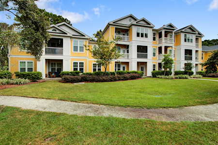 1911 Chatelain Way Mount Pleasant, SC 29464