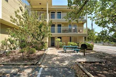 202 E 45th ST #301 Austin, TX 78751
