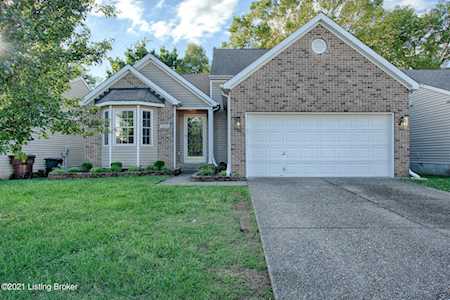 9650 River Trail Dr Louisville, KY 40229
