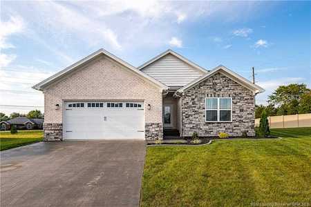 6529 Ashley Springs Ct Charlestown, IN 47111